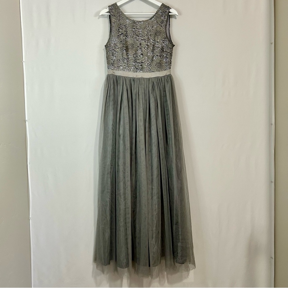 IBTOM Castle Women’s Sleeveless Embroidered Tulle Floor Length Gown Grey S FLAW